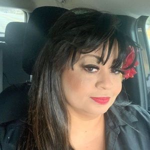 Meet your Posher, Jenni